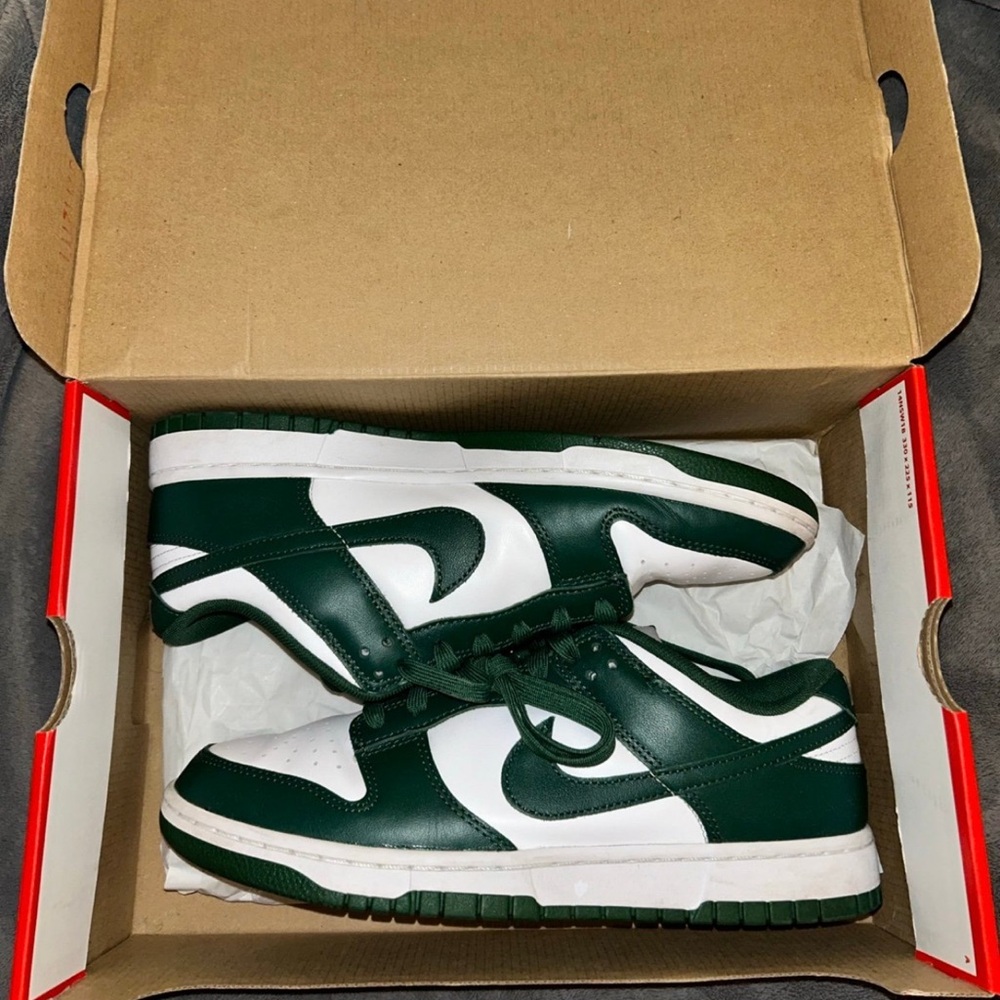 Size 9.5 - Nike Dunk Low Michigan State